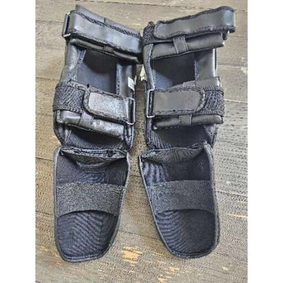 REVGEAR Headgear Size Large Gel Shin Guards Size Small Set‎ Kickboxing MMA Kick - Picture 11 of 16